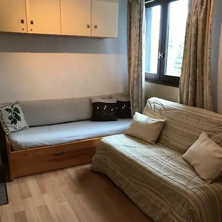 Apartment Le Roche Mantel